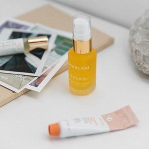 NWT *TWO* Leahlani Siren Brightening Serums